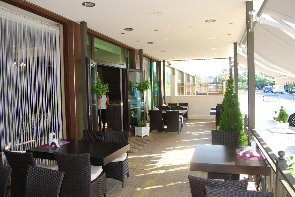 Central Plaza Pomorie Exterior photo